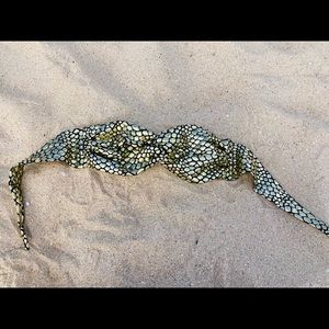 Black & Gold mermaid strapless bikini top. Size M